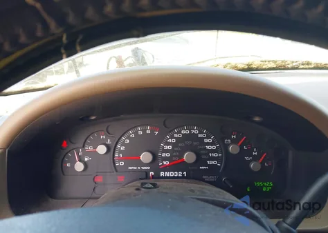 2004 Ford Explorer Xlt z USA, uszkodzony, nr VIN 1FMZU63K84UC07032